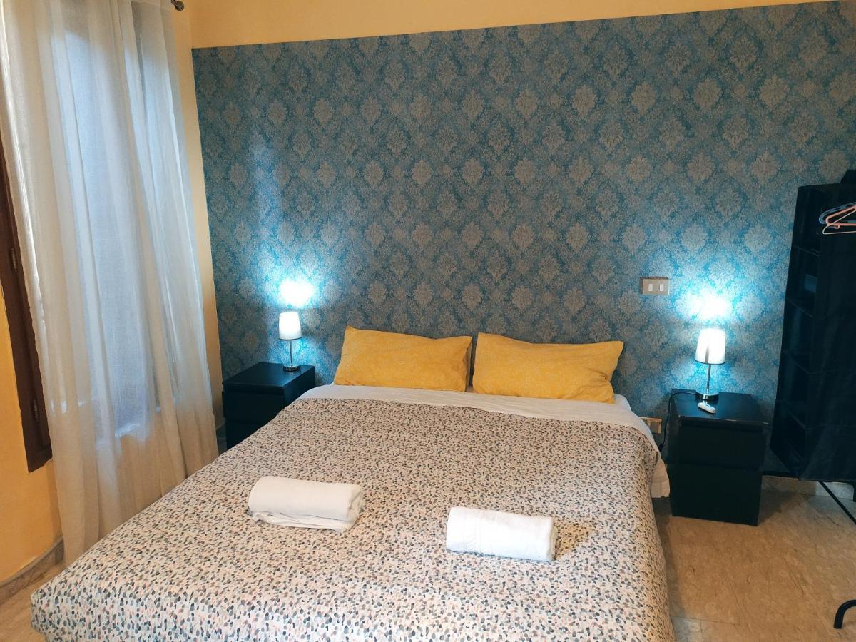 فندق Two Steps From Rialto Bridge البندقية المظهر الخارجي الصورة