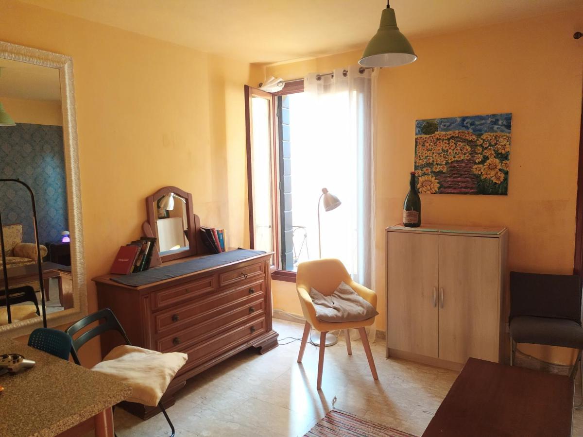 فندق Two Steps From Rialto Bridge البندقية المظهر الخارجي الصورة